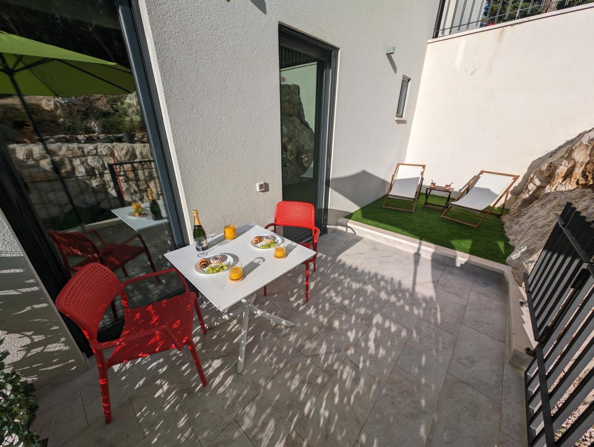 Apartma Charmy Tamara *